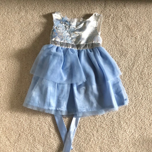 Disney Princess Dress - Picture 1 of 5